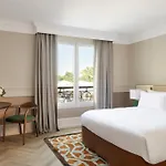 Intercontinental Chantilly Chateau Mont Royal By Ihg La Chapelle-en-Serval