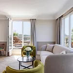 Hotel Intercontinental Chantilly Chateau Mont Royal By Ihg