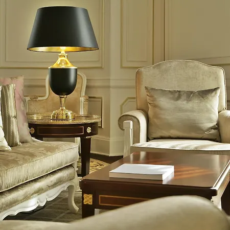 Intercontinental Chantilly Chateau Mont Royal By Ihg