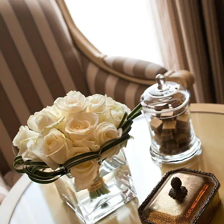 Intercontinental Chantilly Chateau Mont Royal By Ihg Отель