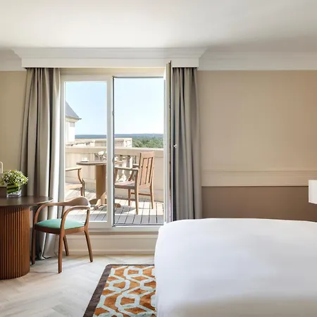 Intercontinental Chantilly Chateau Mont Royal By Ihg 5* Ла-Шапель-ан-Серваль