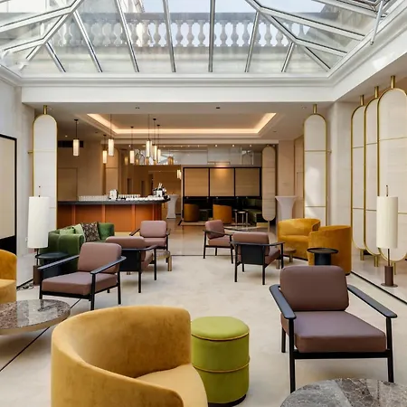 Intercontinental Chantilly Chateau Mont Royal By Ihg 5*