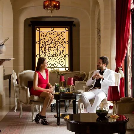 Отель Intercontinental Chantilly Chateau Mont Royal By Ihg 5*