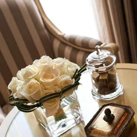 Intercontinental Chantilly Chateau Mont Royal By Ihg Hotell La Chapelle-en-Serval