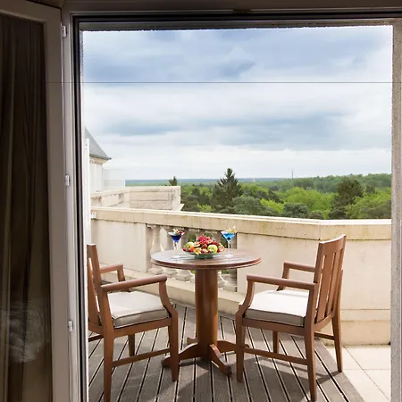 Отель Intercontinental Chantilly Chateau Mont Royal By Ihg