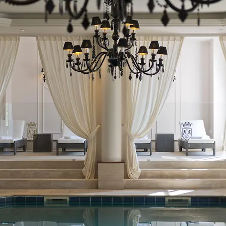 Intercontinental Chantilly Chateau Mont Royal By Ihg Hotel