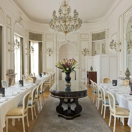 Intercontinental Chantilly Chateau Mont Royal By Ihg