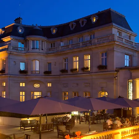 Intercontinental Chantilly Chateau Mont Royal By Ihg