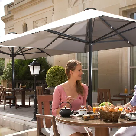 Intercontinental Chantilly Chateau Mont Royal By Ihg Отель Ла-Шапель-ан-Серваль