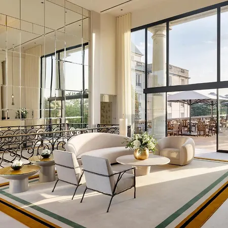 Intercontinental Chantilly Chateau Mont Royal By Ihg 5*