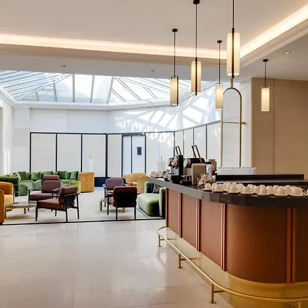 Intercontinental Chantilly Chateau Mont Royal By Ihg 拉沙佩勒