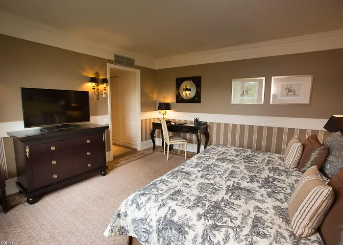 Hotel Intercontinental Chantilly Chateau Mont Royal By Ihg