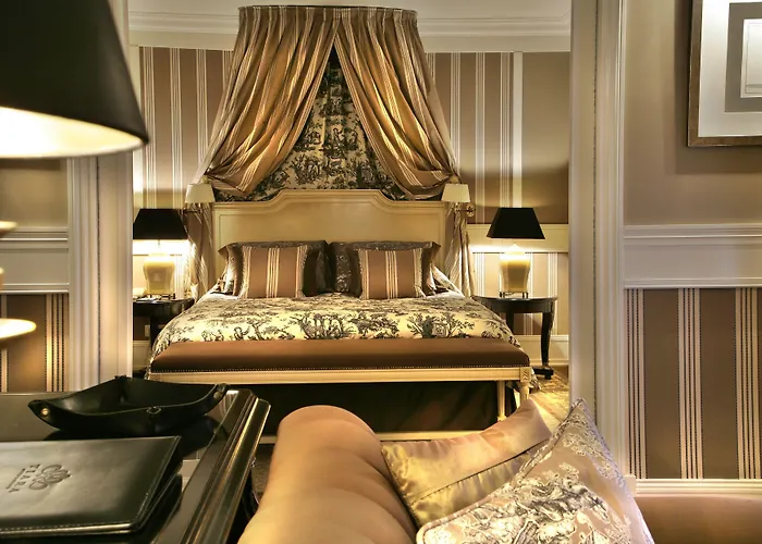 Hotel Intercontinental Chantilly Chateau Mont Royal By Ihg La Chapelle-en-Serval