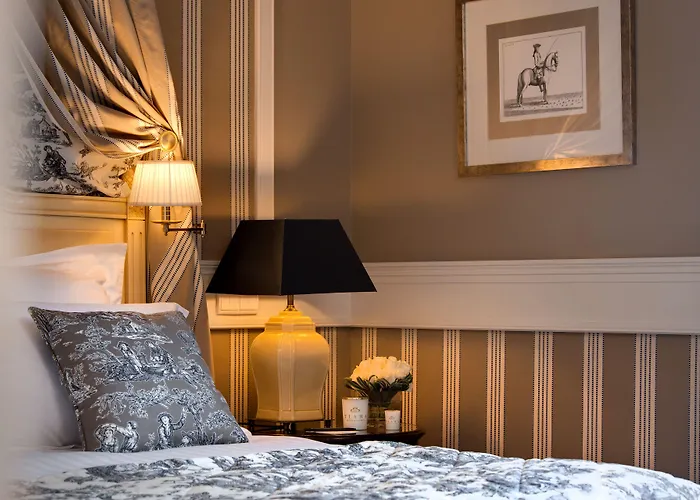 Intercontinental Chantilly Chateau Mont Royal By Ihg Hotel La Chapelle-en-Serval