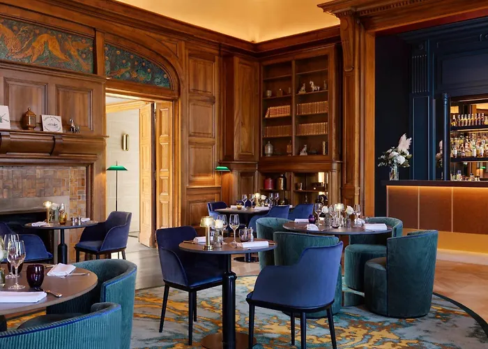 Intercontinental Chantilly Chateau Mont Royal By Ihg Hotel 5*